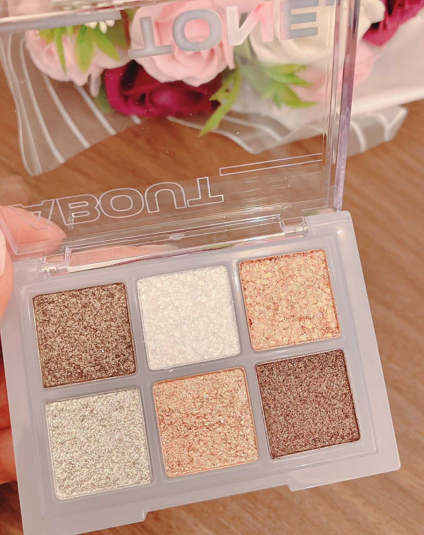 オーマイグリッターポップ/ABOUT TONE/アイシャドウパレットを使ったクチコミ(6枚目)