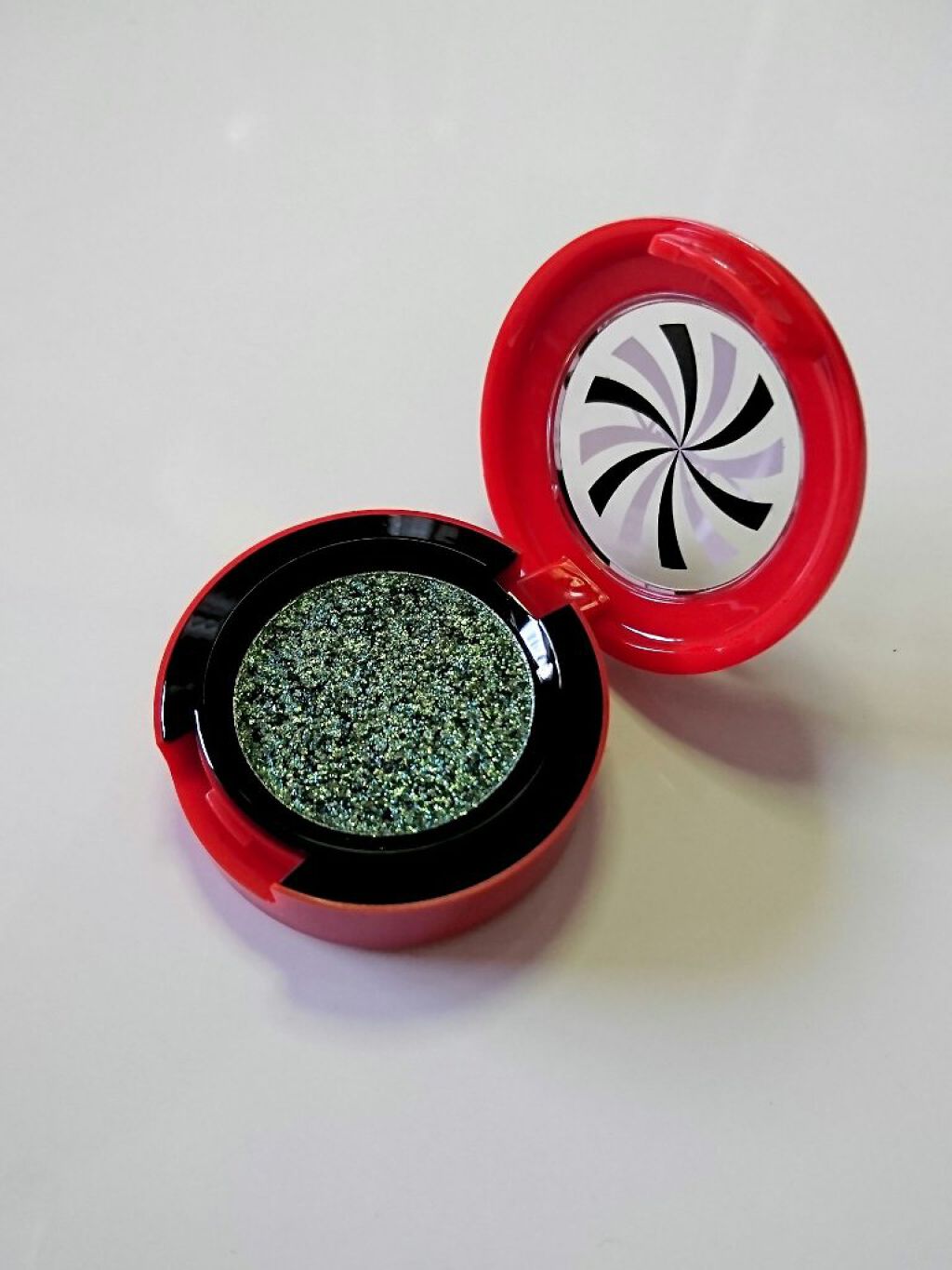 シェードシフター デュオクロム アイシャドウ/M・A・C/単色アイシャドウを使ったクチコミ(1枚目)