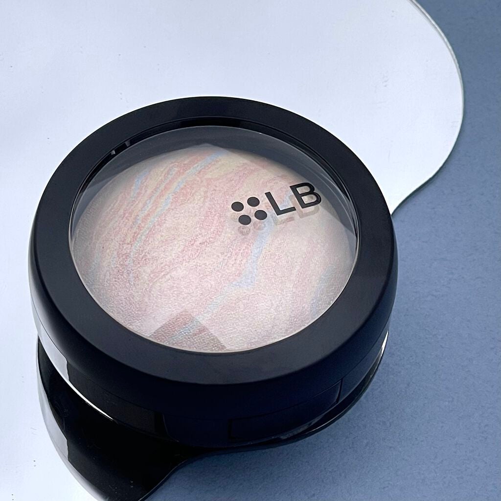 マーブルハイライター/LB/パウダーチークを使ったクチコミ(8枚目)