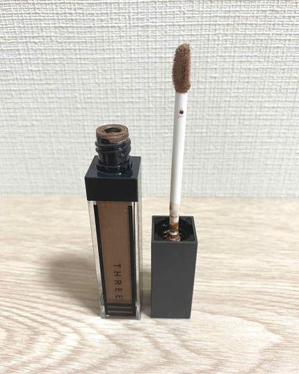 ウイスパーグロスフォーアイ/THREE/リキッドアイシャドウを使ったクチコミ(1枚目)