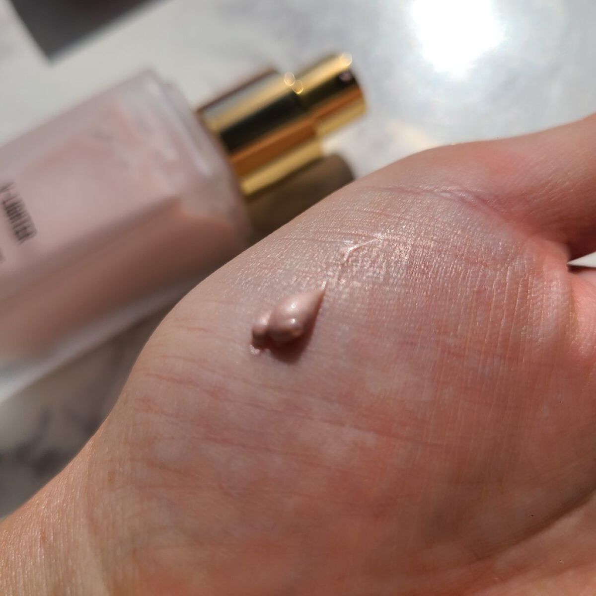 Vライター/ヴァレンティノ ビューティ/化粧下地を使ったクチコミ（2枚目）