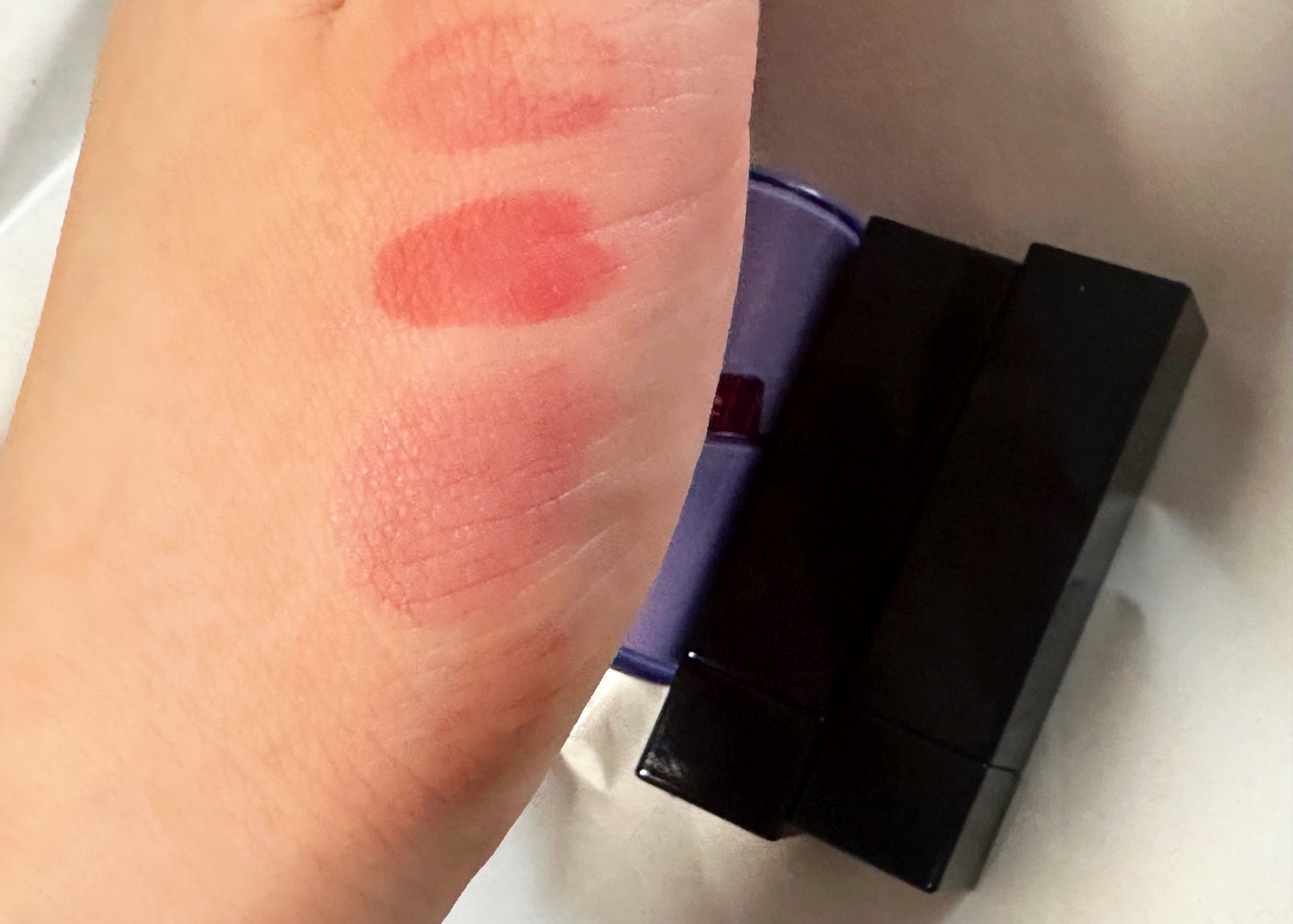 ロウグロウジェルティント/hince/リップティントを使ったクチコミ（3枚目）