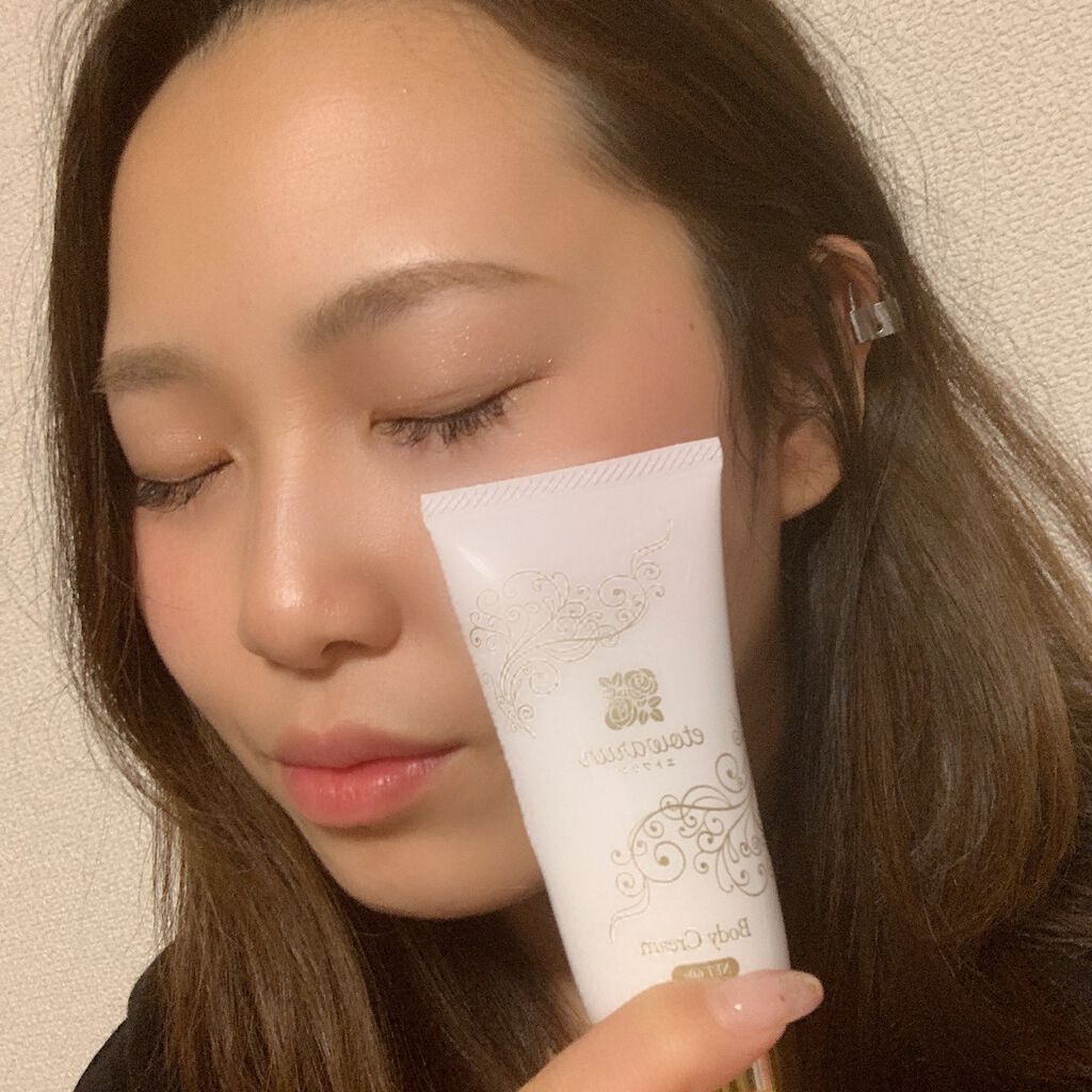 エトワラン マッサージクリーム/エトワラン/ボディクリームを使ったクチコミ（3枚目）