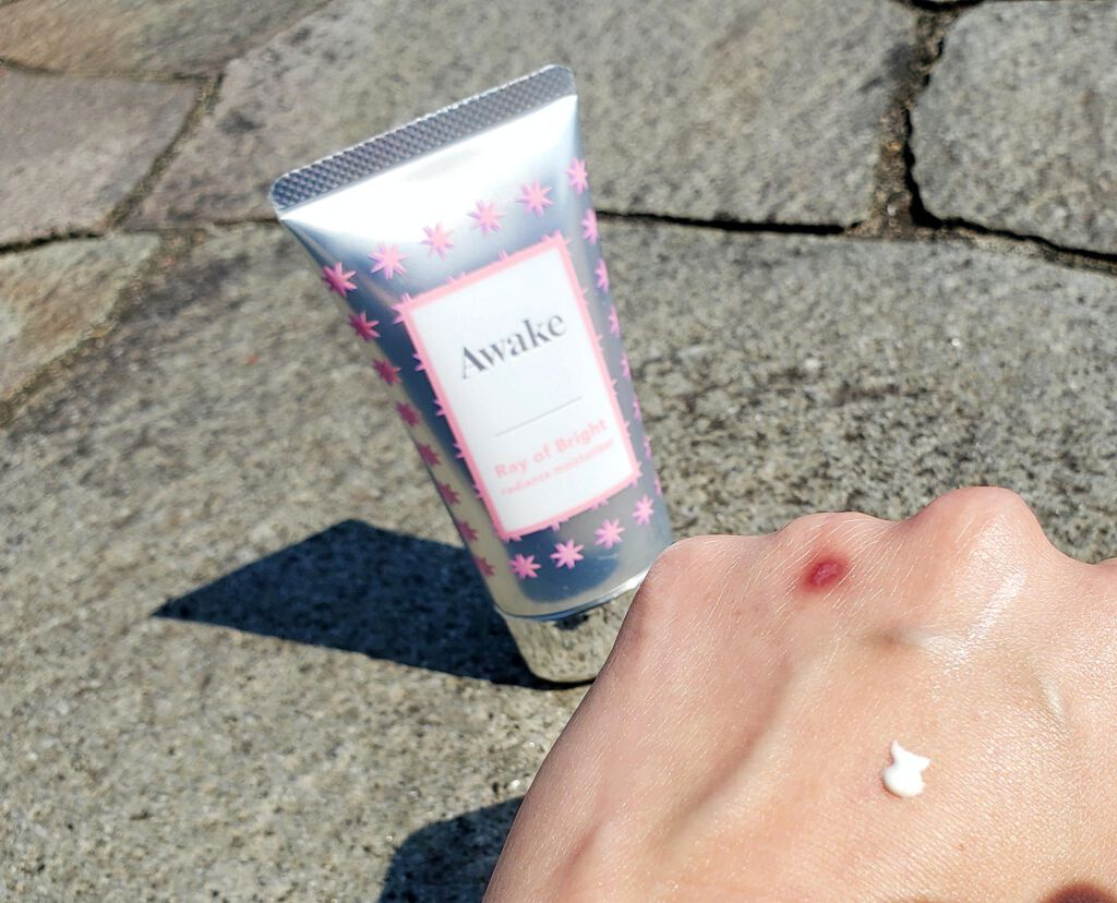 レイオブブライト ラディアンス モイスチュアライザー/Awake/化粧下地を使ったクチコミ（1枚目）