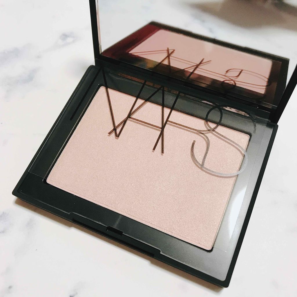 ハイライティングパウダー/NARS/パウダーハイライトを使ったクチコミ(1枚目)