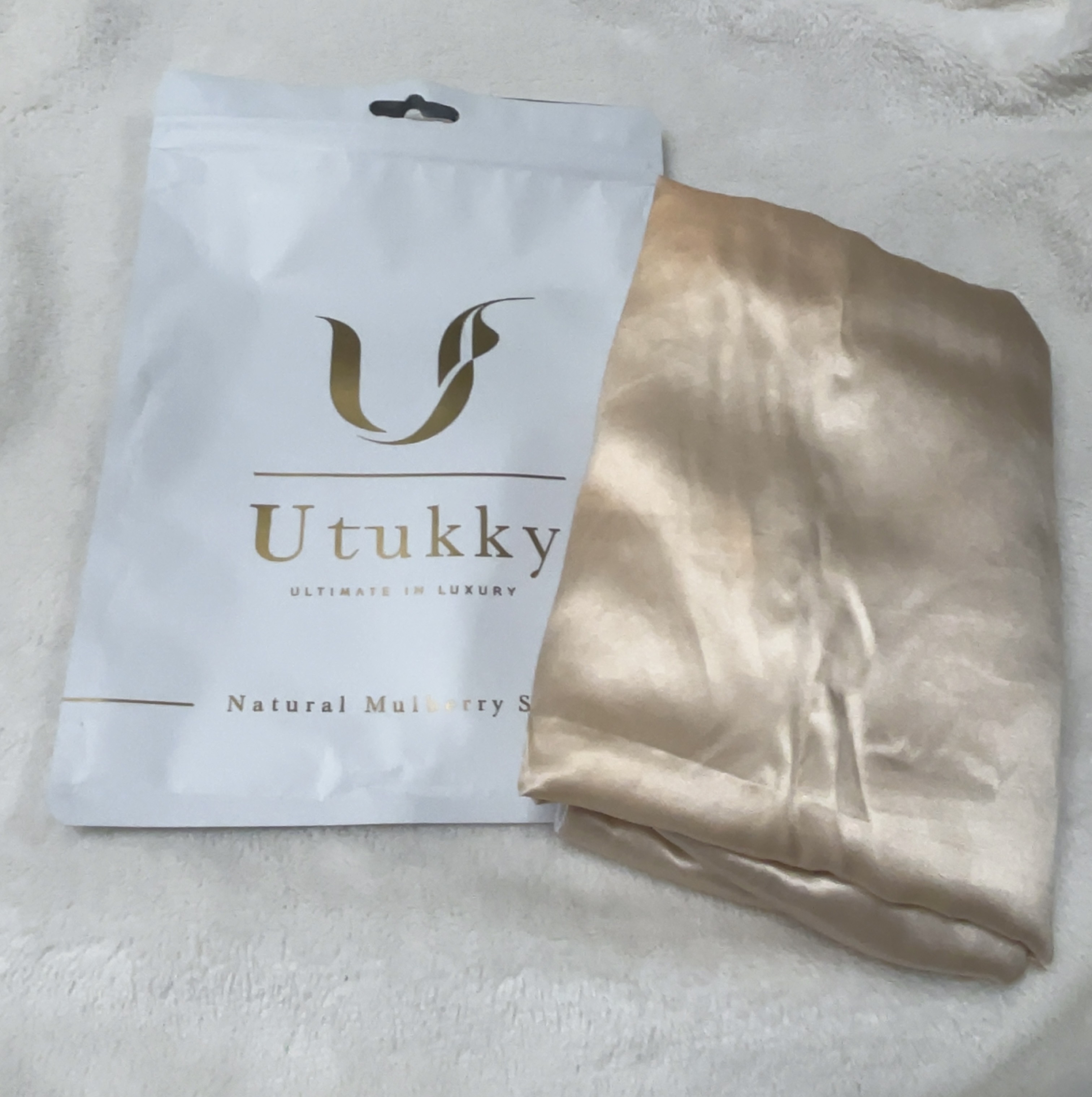 シルク枕カバー/Utukky/ヘアケアグッズを使ったクチコミ（1枚目）