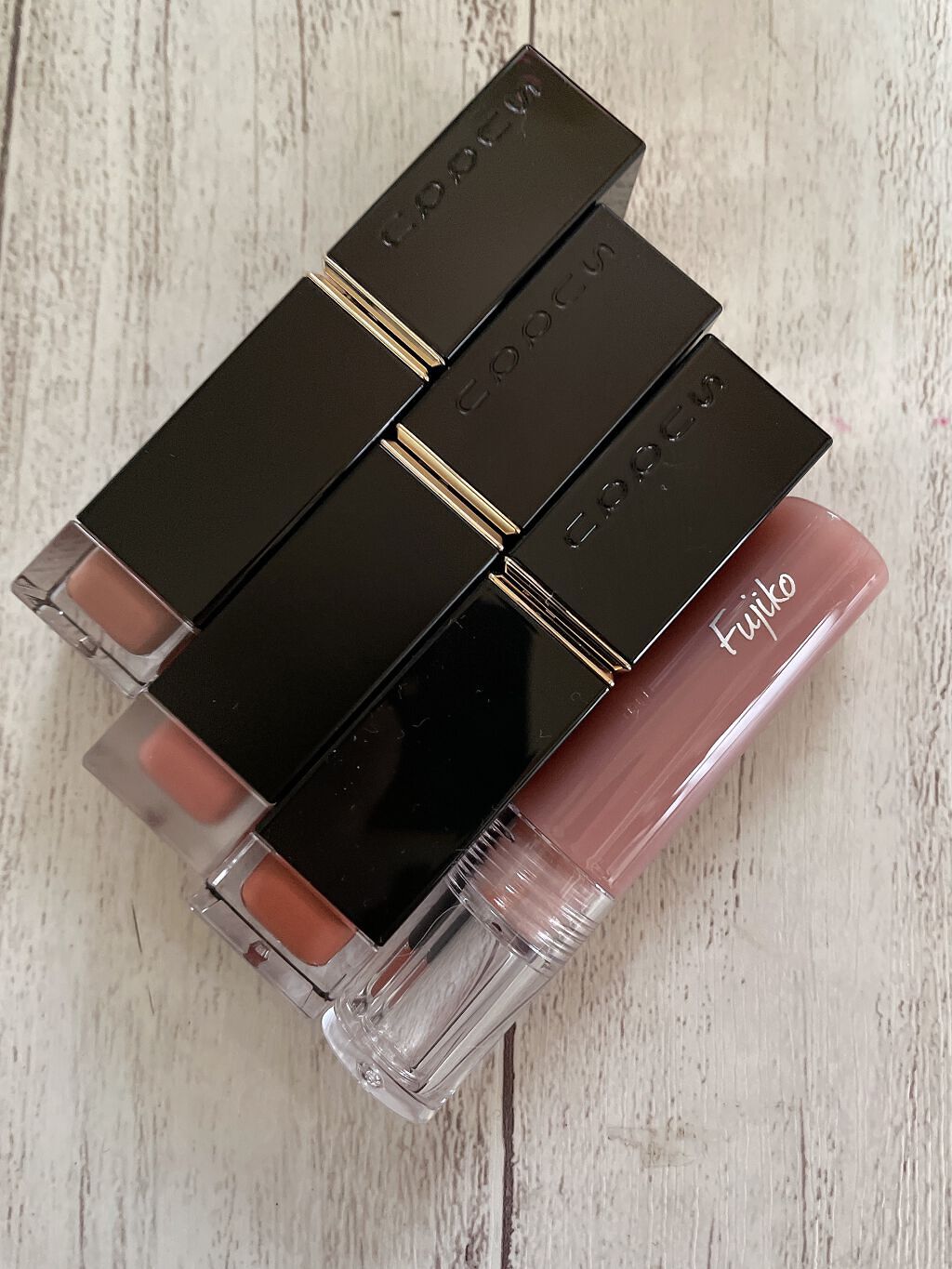 コンフォート リップ フルイド グロウ 04 色暮 -IROGURE/SUQQU/口紅を使ったクチコミ（1枚目）