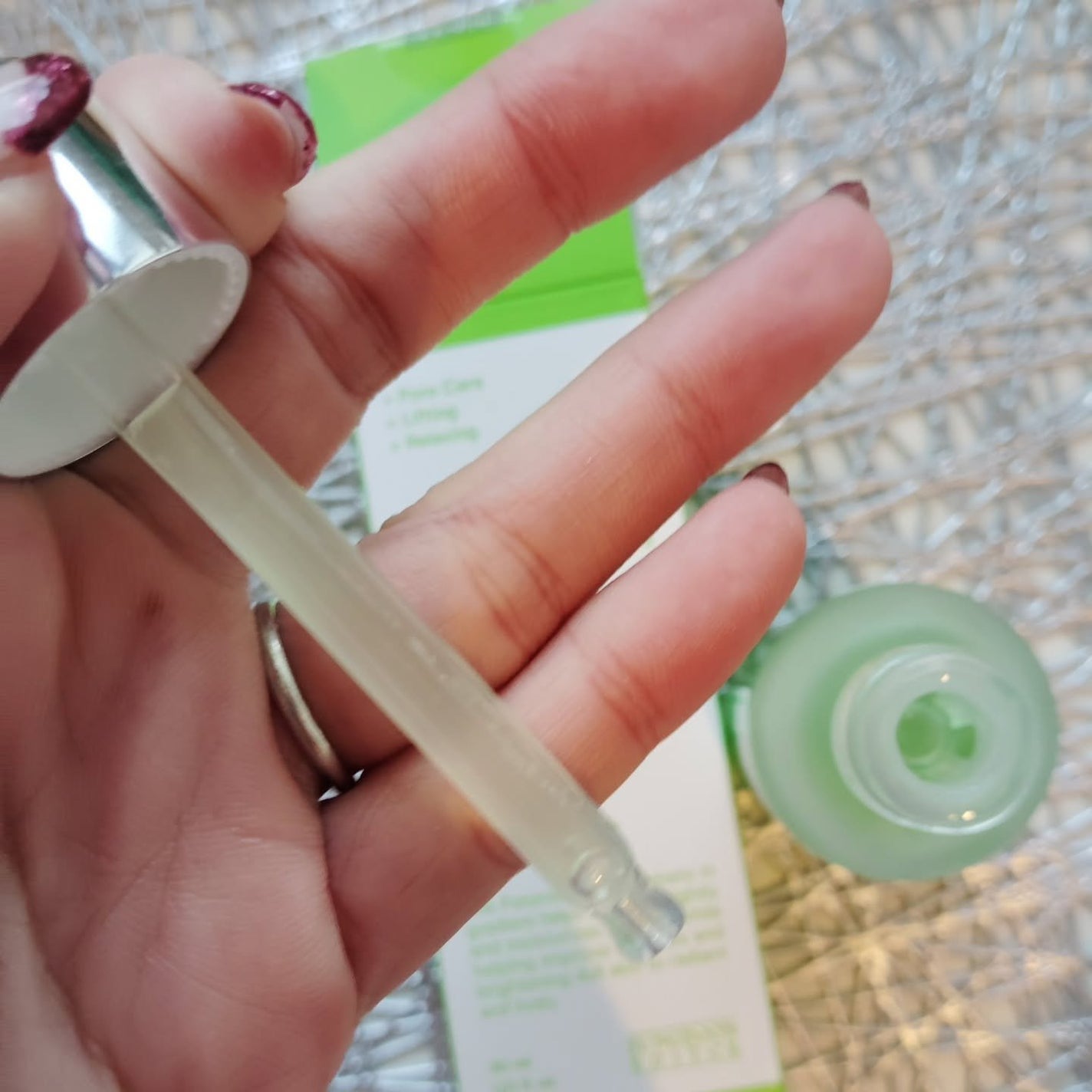 グリーントマトポアリフティングアンプル+/SUNGBOON EDITOR(成分エディター)/美容液を使ったクチコミ(2枚目)