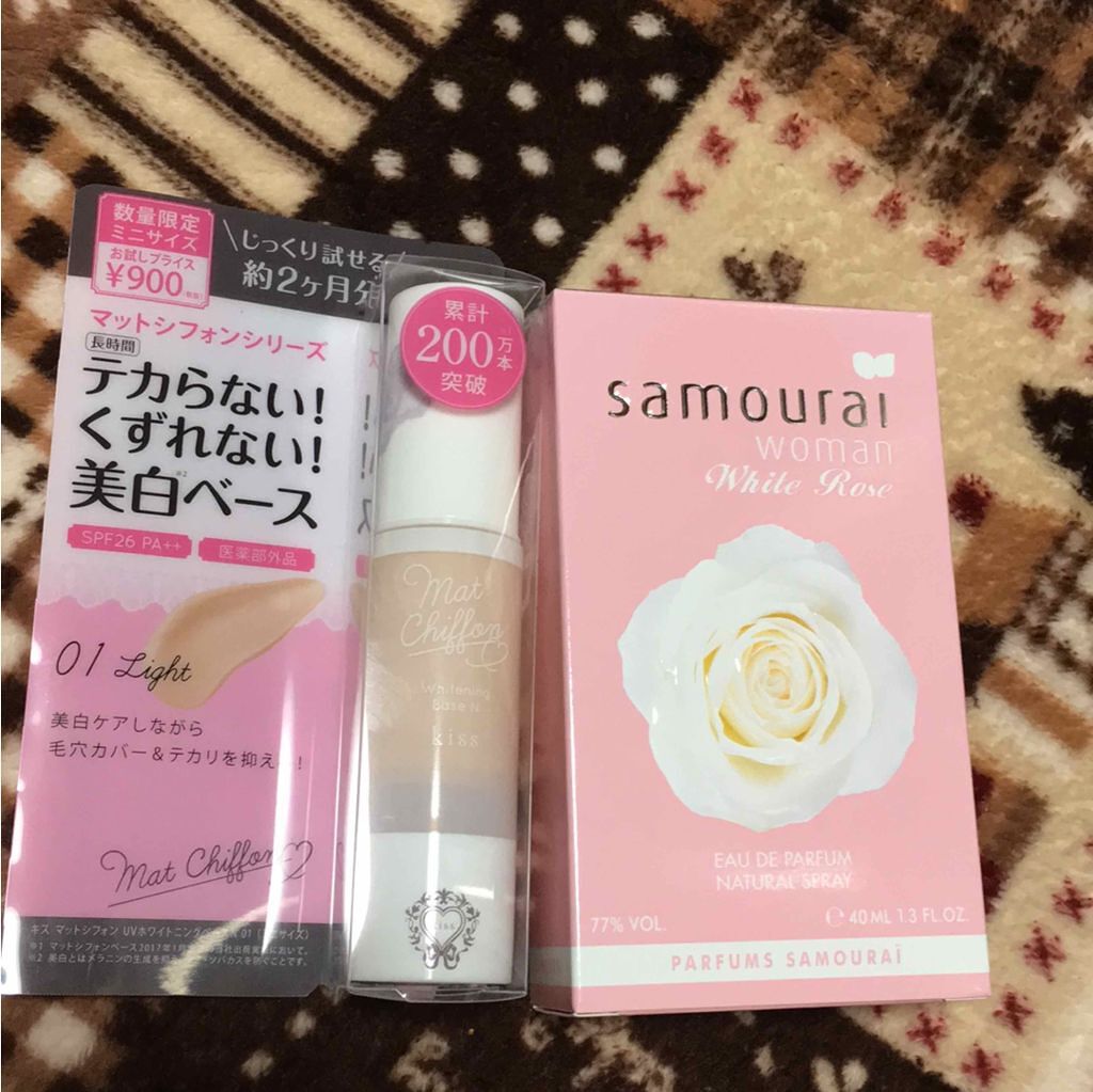 マットシフォン UVホワイトニングベースN/KiSS/化粧下地を使ったクチコミ（1枚目）