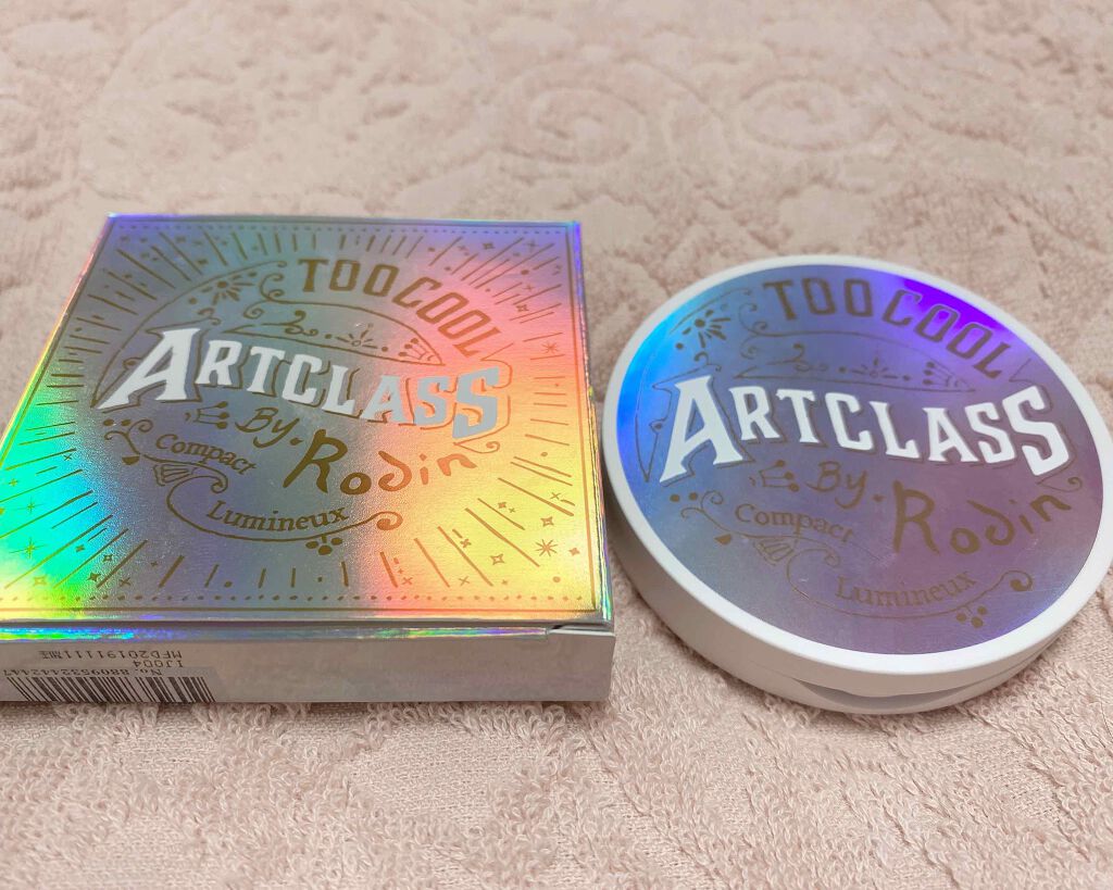 アートクラス バイ ロダン ルミネージュ バーニッシュ/too cool for school/プレストパウダーを使ったクチコミ(1枚目)