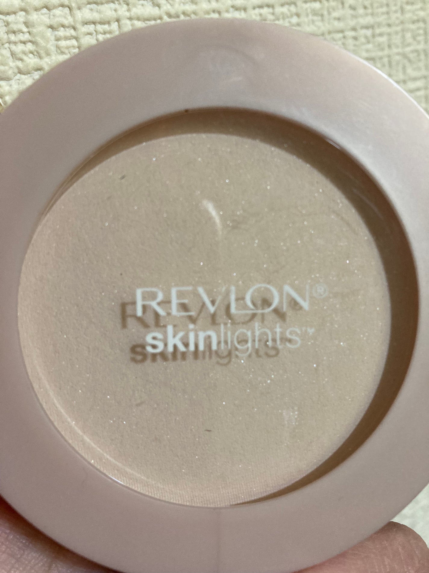 スキンライト プレスト パウダー N/REVLON/プレストパウダーを使ったクチコミ(1枚目)