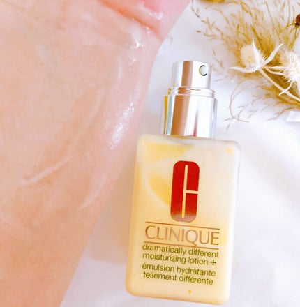 ドラマティカリーディファレント モイスチャライジング ローション プラス/CLINIQUE/乳液を使ったクチコミ(4枚目)