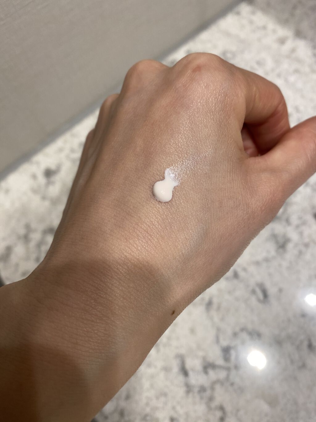 フィルタリングクリーム/DEWYCEL/日焼け止めクリームを使ったクチコミ（2枚目）