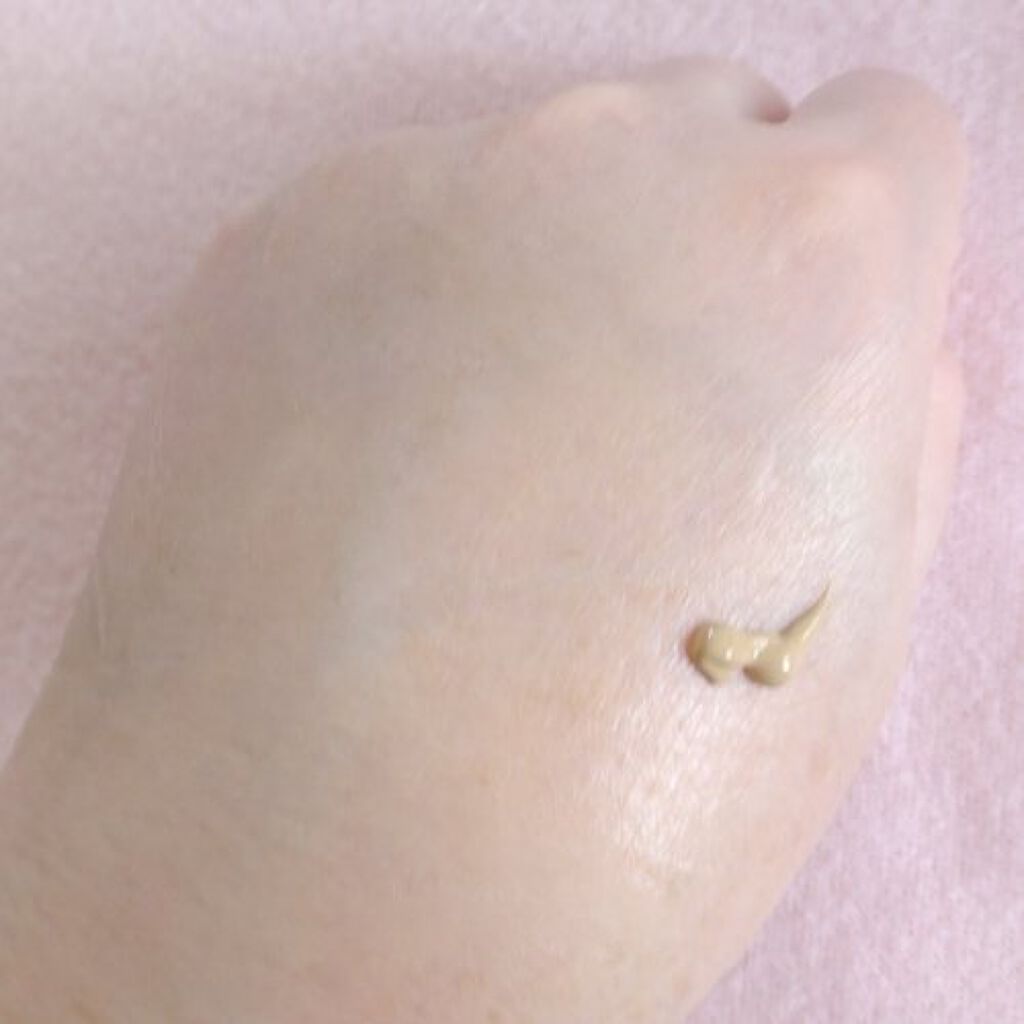 リキッドファンデーション/AAAA./クリーム・エマルジョンファンデーションを使ったクチコミ(3枚目)