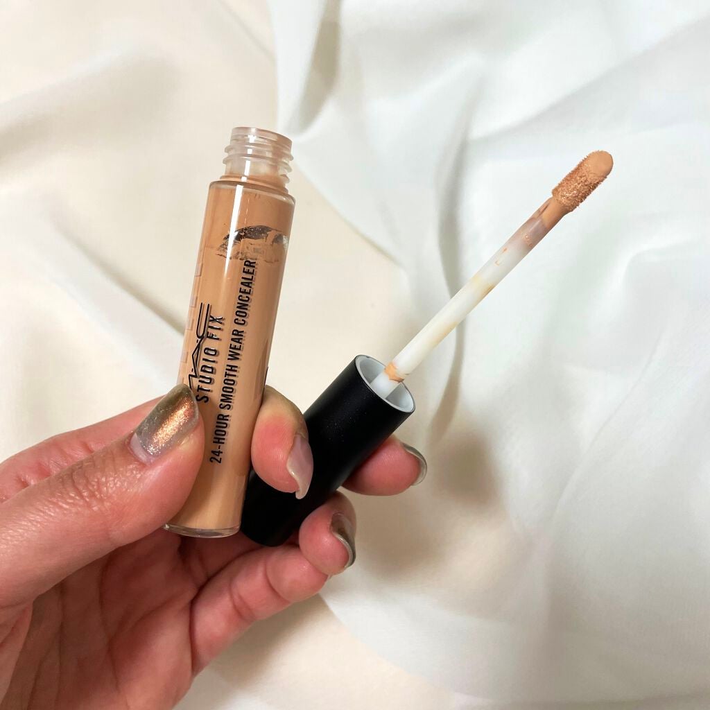 スタジオフィックススムースウェアコンシーラー/M・A・C/リキッドコンシーラーを使ったクチコミ(2枚目)