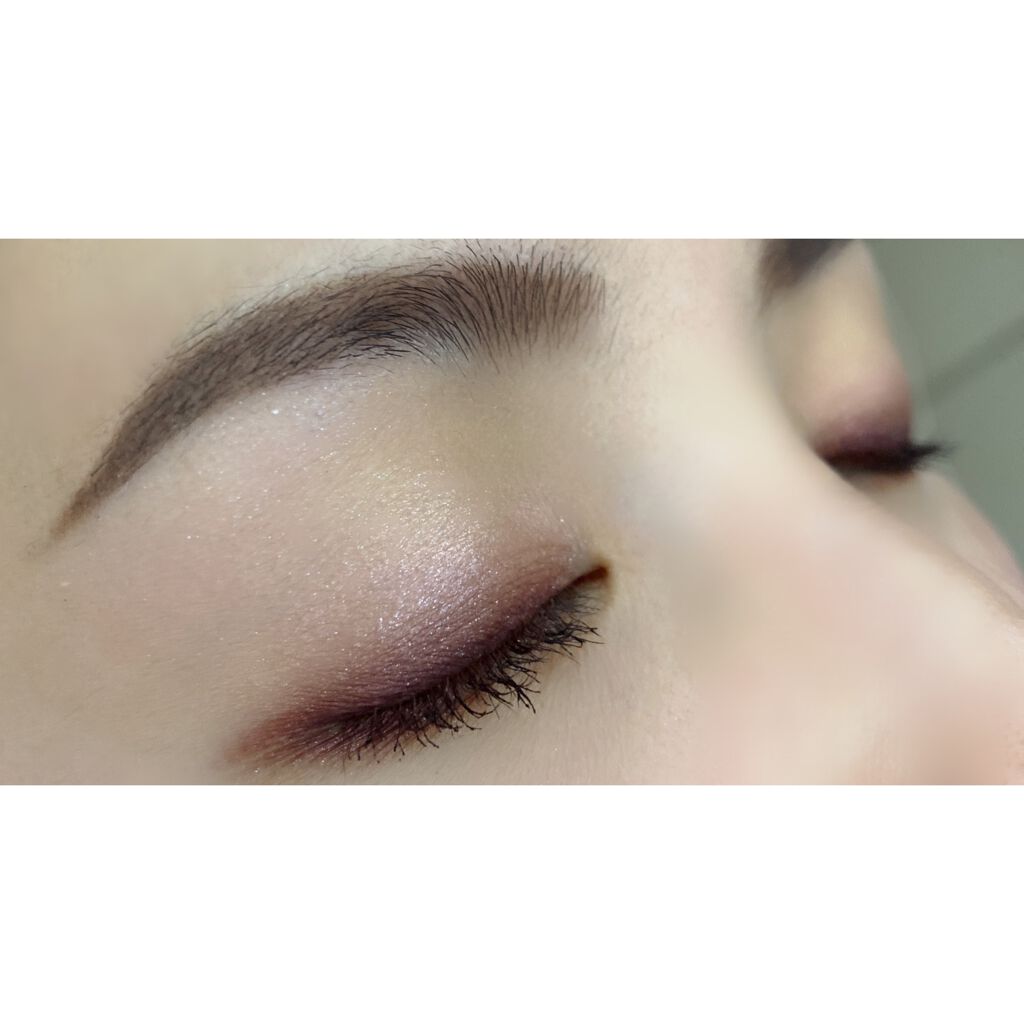 スティロ オンブル エ コントゥール 40 ベージュ ペルレ/CHANEL/スティックアイシャドウを使ったクチコミ（2枚目）