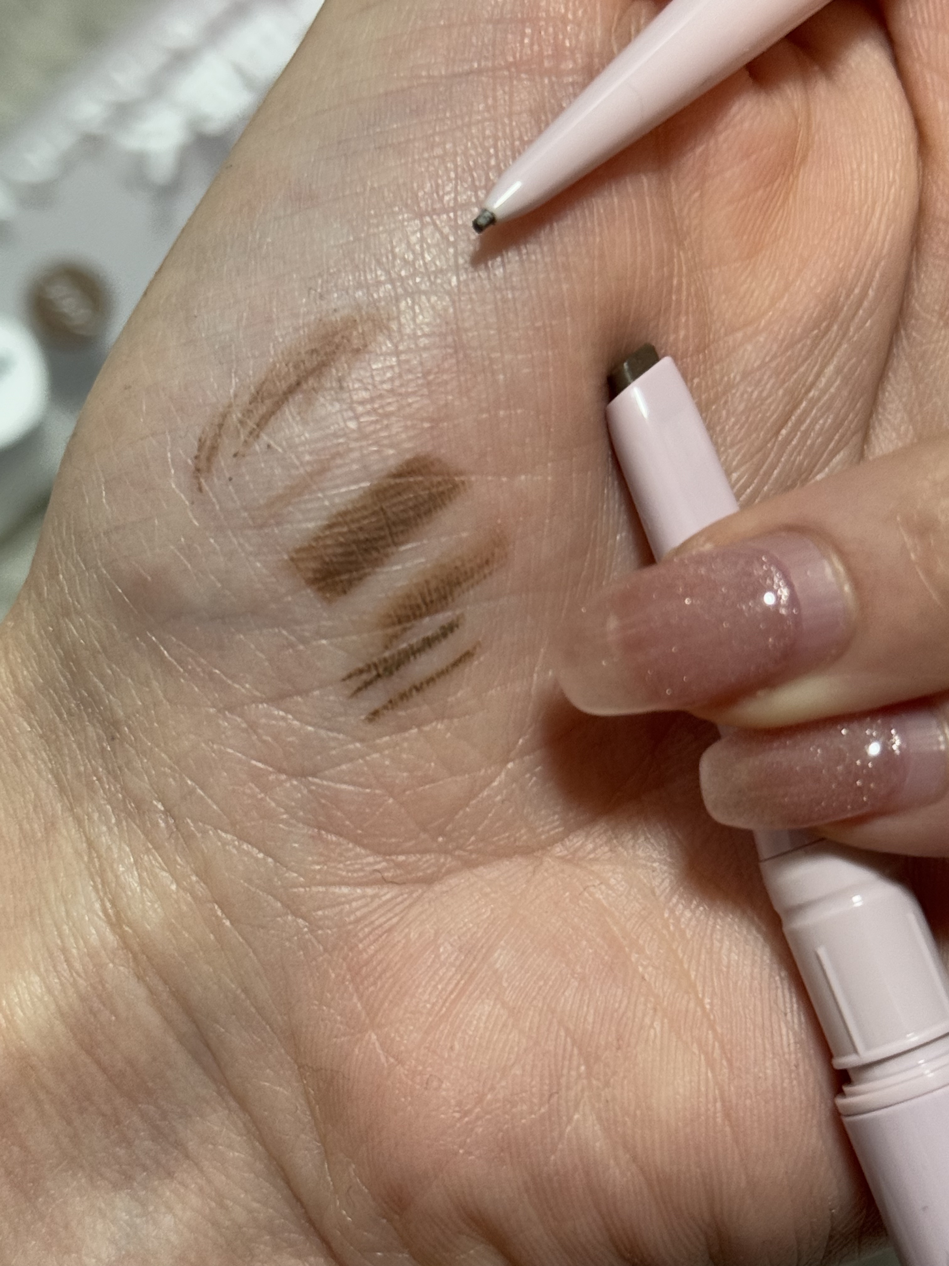 ウォータープルーフ アイブロウ （しずく型芯）/FASIO/アイブロウペンシルを使ったクチコミ（3枚目）