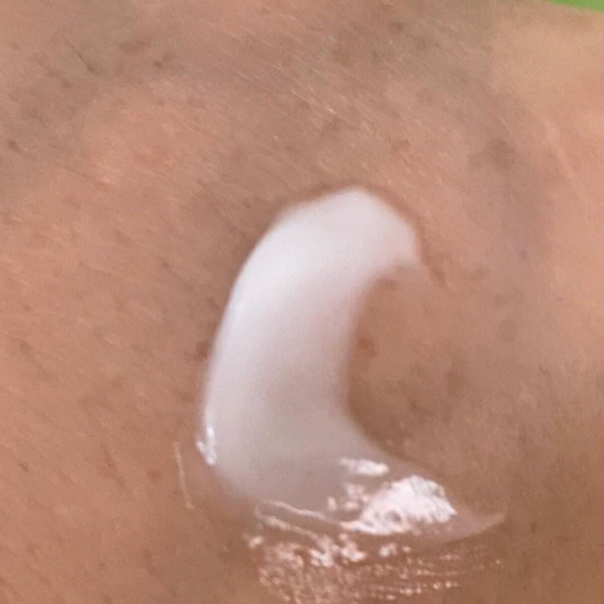 pikopiko on LIPS 「ココチバランシングクリームマスク夏の肌に潤いをひと手間かけてお..」(4枚目)