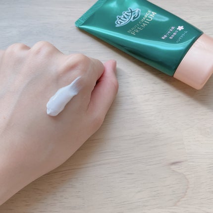 ビューティーチャージプレミアム 瞬間つや美肌 桜の香り/アトリックス/ハンドクリームを使ったクチコミ(4枚目)