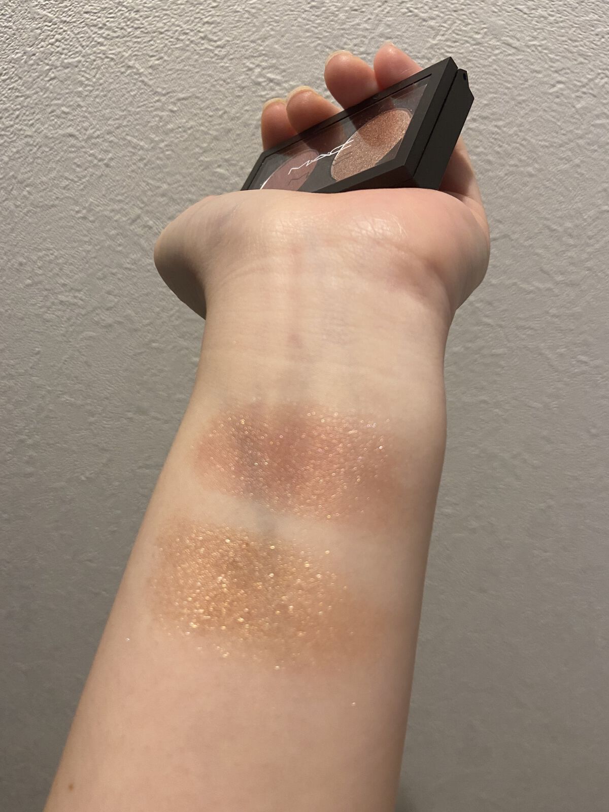 スモール アイシャドウ/M・A・C/単色アイシャドウを使ったクチコミ（3枚目）