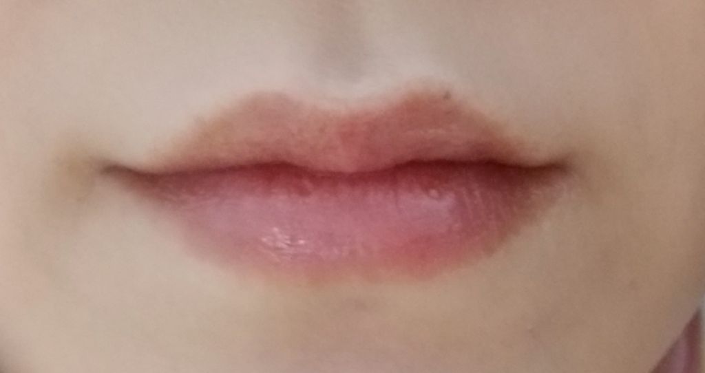 サクラジェリーエッセンス/インテグレート/リップクリームを使ったクチコミ(2枚目)