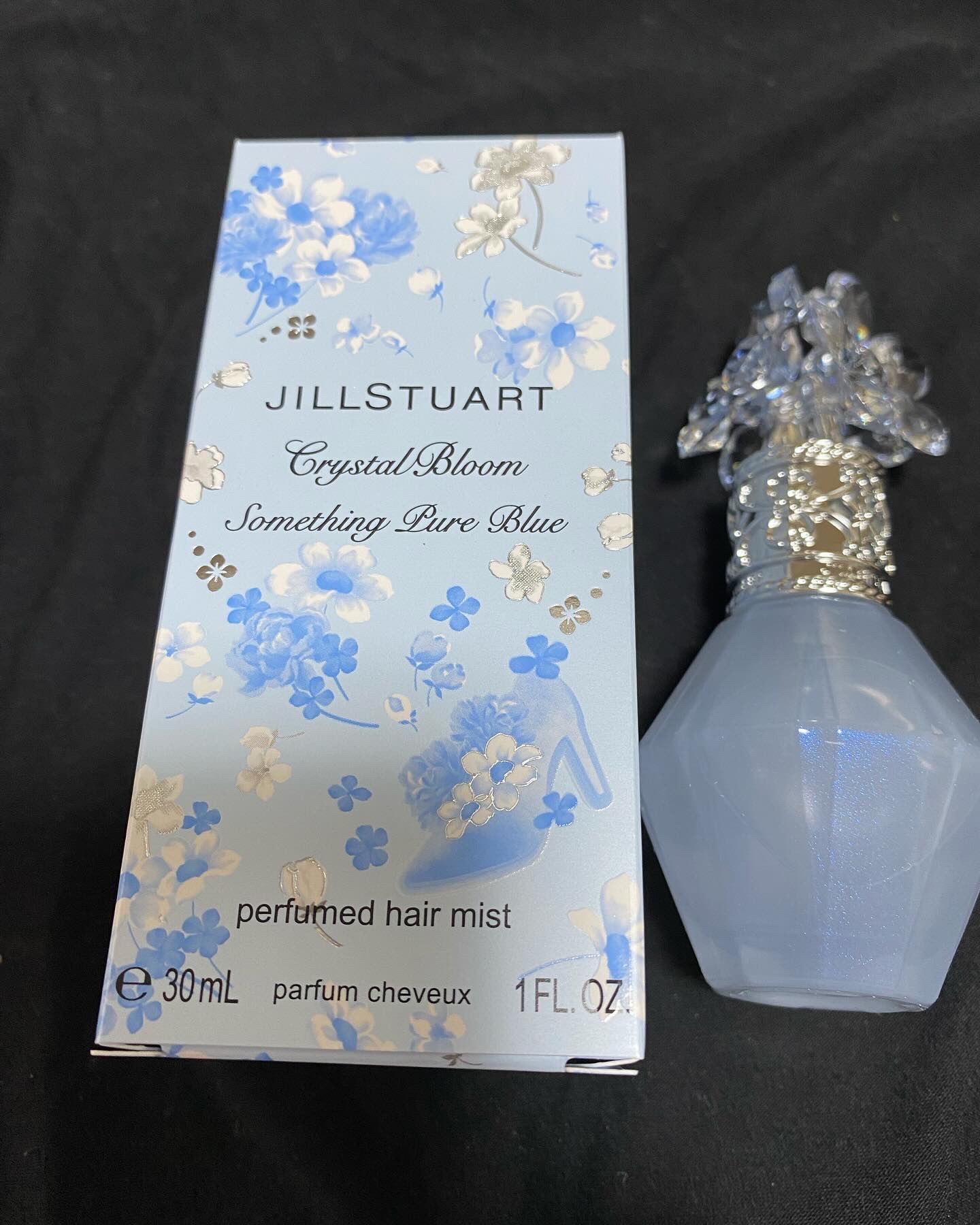 クリスタルブルーム　サムシングピュアブルー セント　パフュームド ヘアミスト 30ml/JILL STUART/ヘアミストを使ったクチコミ（1枚目）
