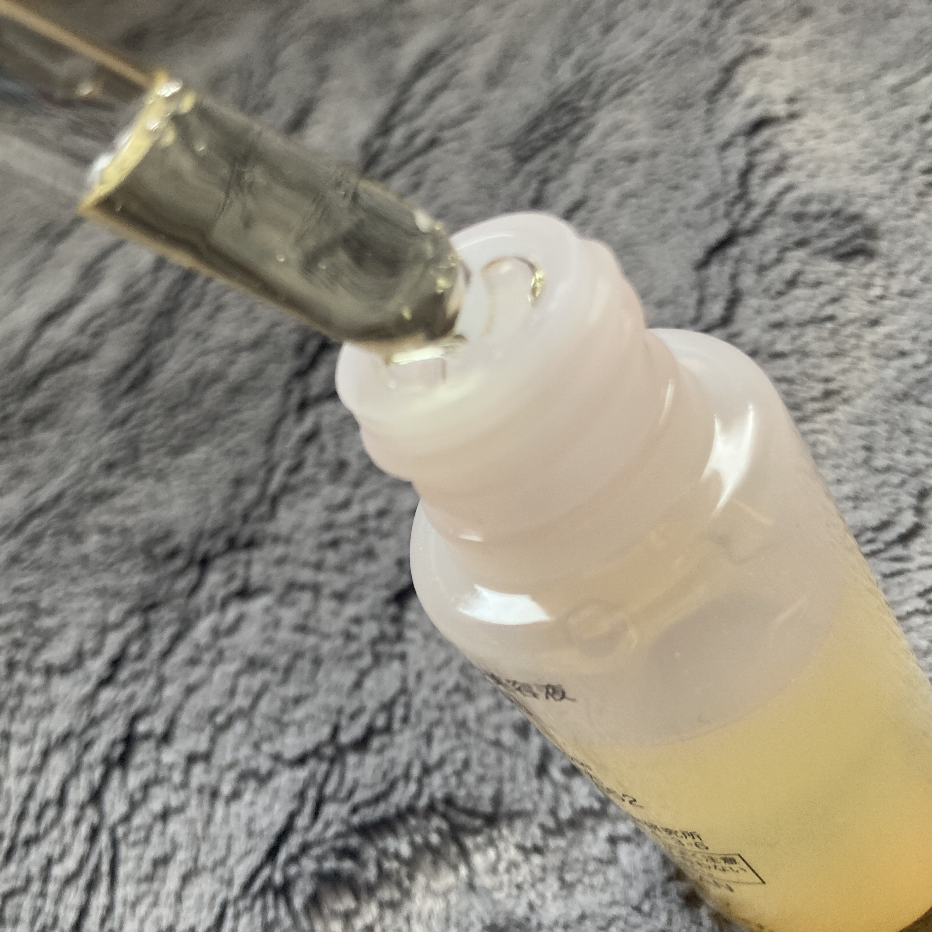 オイル美容液/WHOMEE/美容液を使ったクチコミ（3枚目）