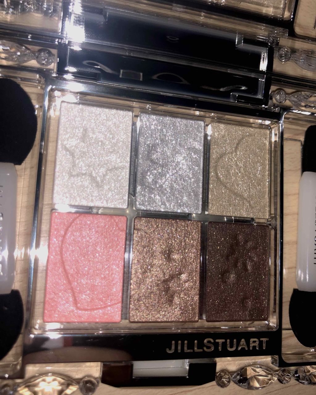 ホワイトラブストーリー コレクション (クリスマスコフレ 2018) ブルーミングブロッサム　カールラッシュマスカラ S/JILL STUART/メイクアップキットを使ったクチコミ（2枚目）