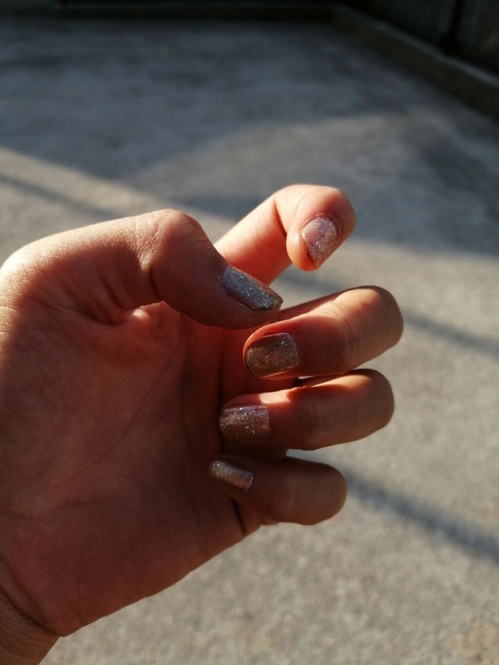 yumi on LIPS 「このネイル・・・すんごくいいです!!!URグラム!!!!!塗っ..」(2枚目)