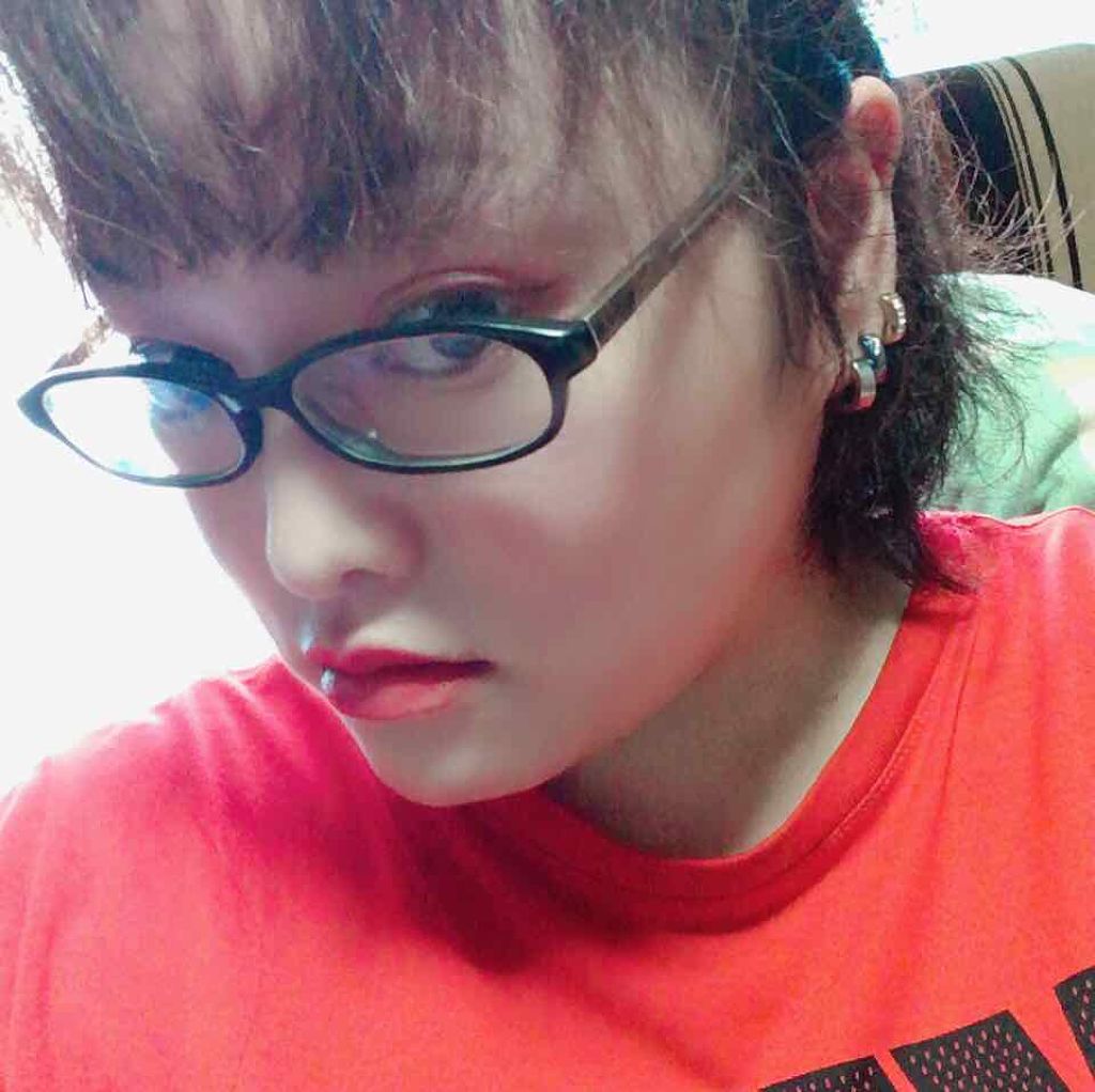 シングルアイシャドウ/マリブビューティー/単色アイシャドウを使ったクチコミ（1枚目）