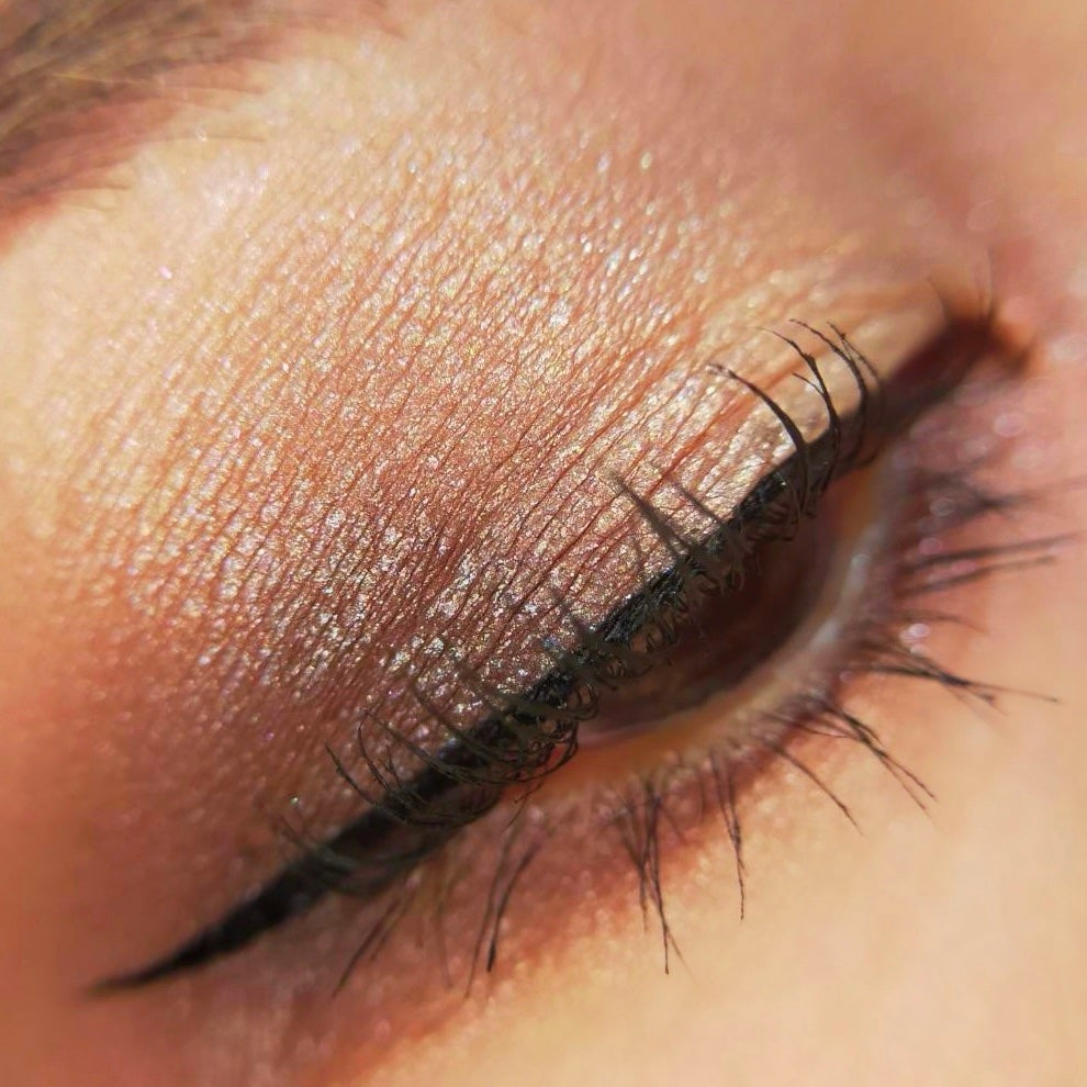 リュクス アイシャドウ クォード グロウ ウィズ ラブ コレクション/BOBBI BROWN/アイシャドウパレットを使ったクチコミ(3枚目)