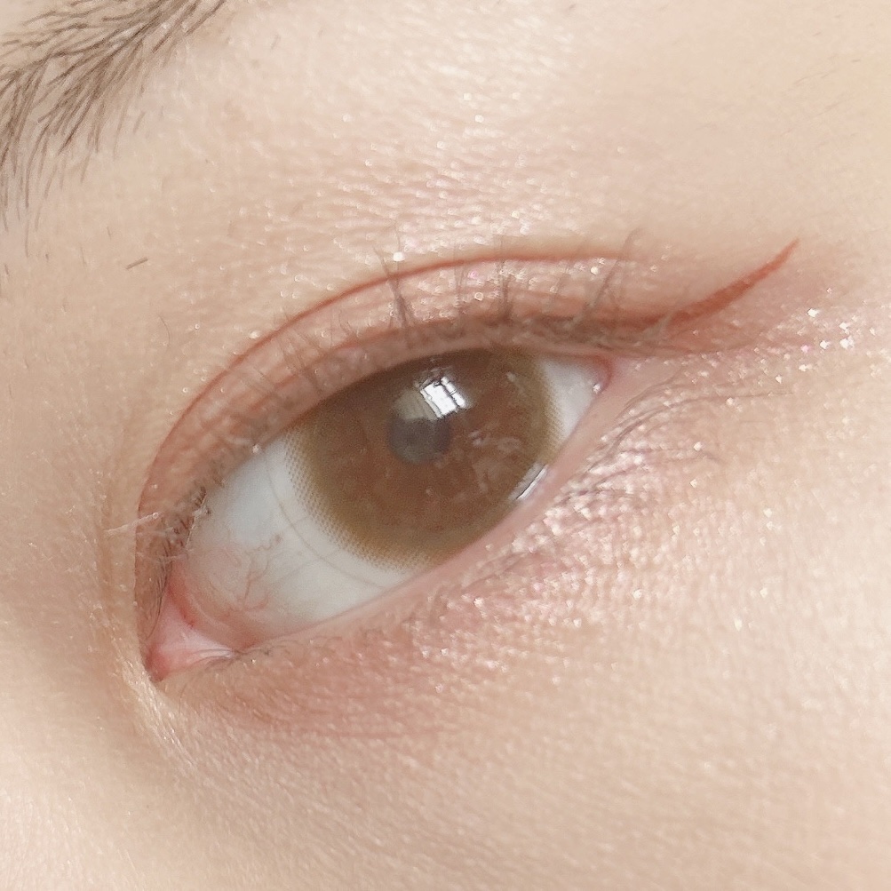 エレガンス ブリリアント ルージュ ビジュー/Elégance/リップグロスを使ったクチコミ（2枚目）