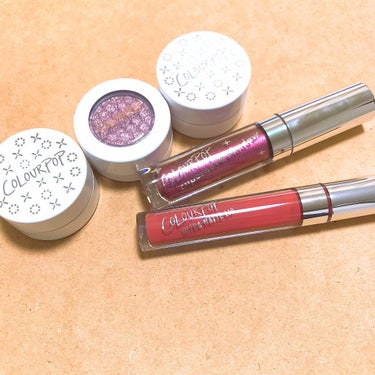 スーパースタールースピグメント/ColourPop/パウダーアイシャドウを使ったクチコミ（1枚目）