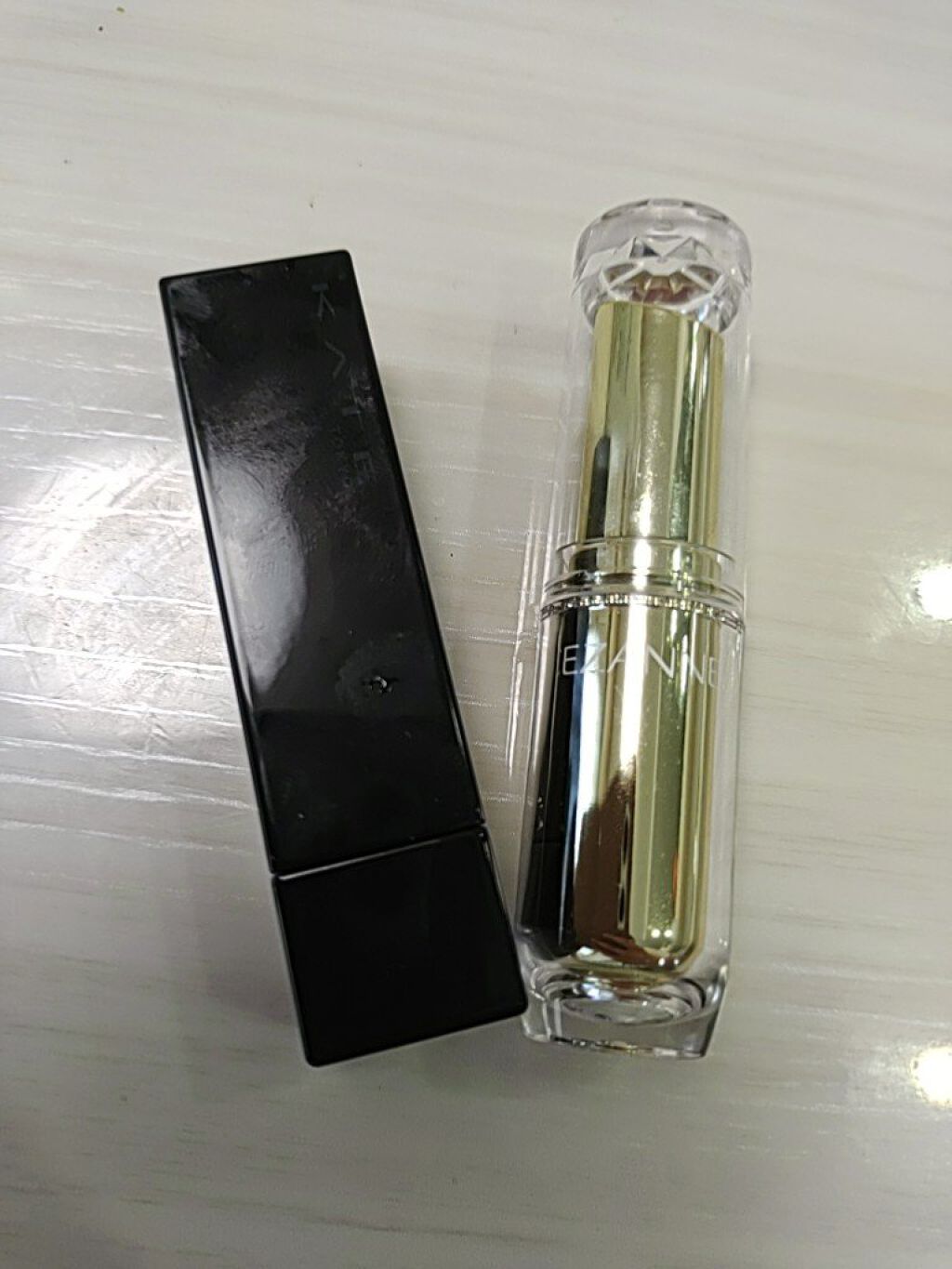 ラスティンググロスリップ/CEZANNE/口紅を使ったクチコミ（1枚目）