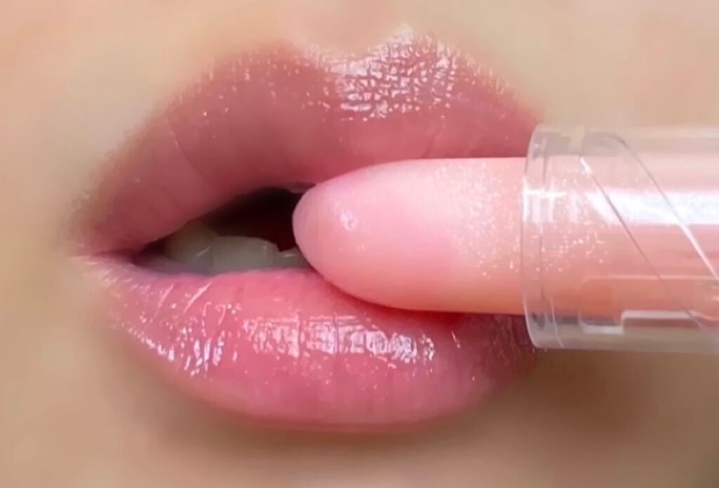 グリッタープリズム ティントリップ/MISSHA/口紅を使ったクチコミ(3枚目)