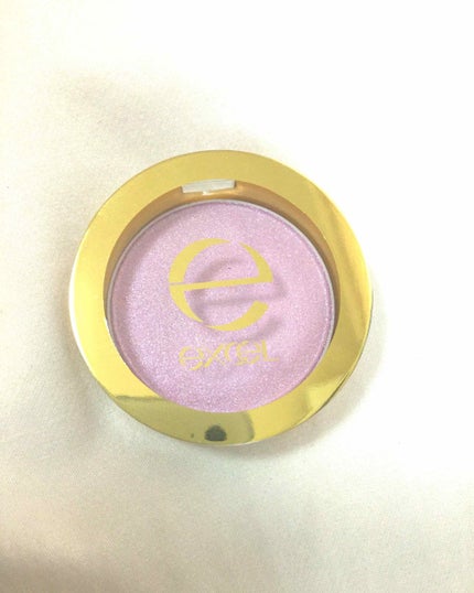 シャイニーシャドウ N/excel/単色アイシャドウを使ったクチコミ(1枚目)