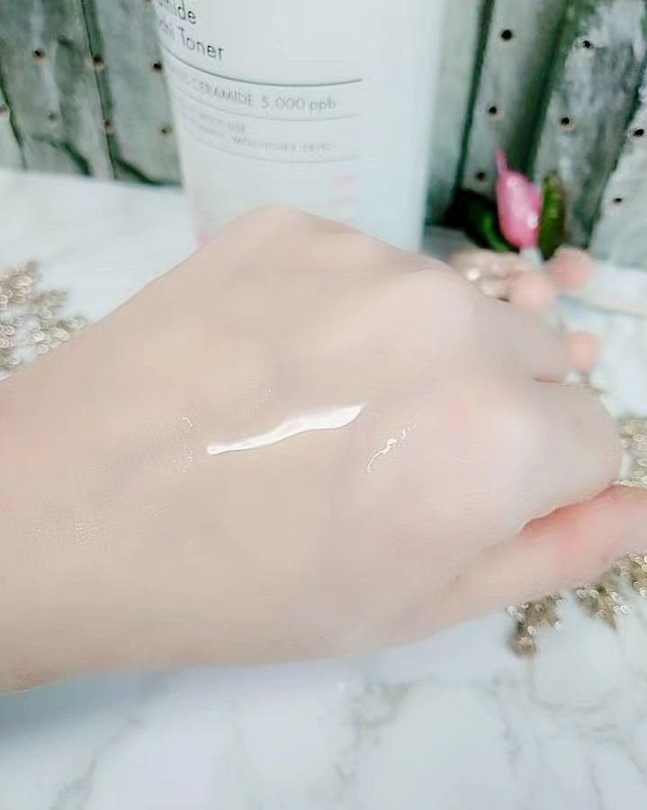 Wonder Ceramide Mochi Toner（トニーモリーワンダーCモチトナー）/TONYMOLY/化粧水を使ったクチコミ（2枚目）