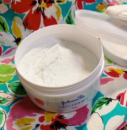 ジョンソン ベビーパウダー/ジョンソンベビー/ボディパウダーを使ったクチコミ(2枚目)