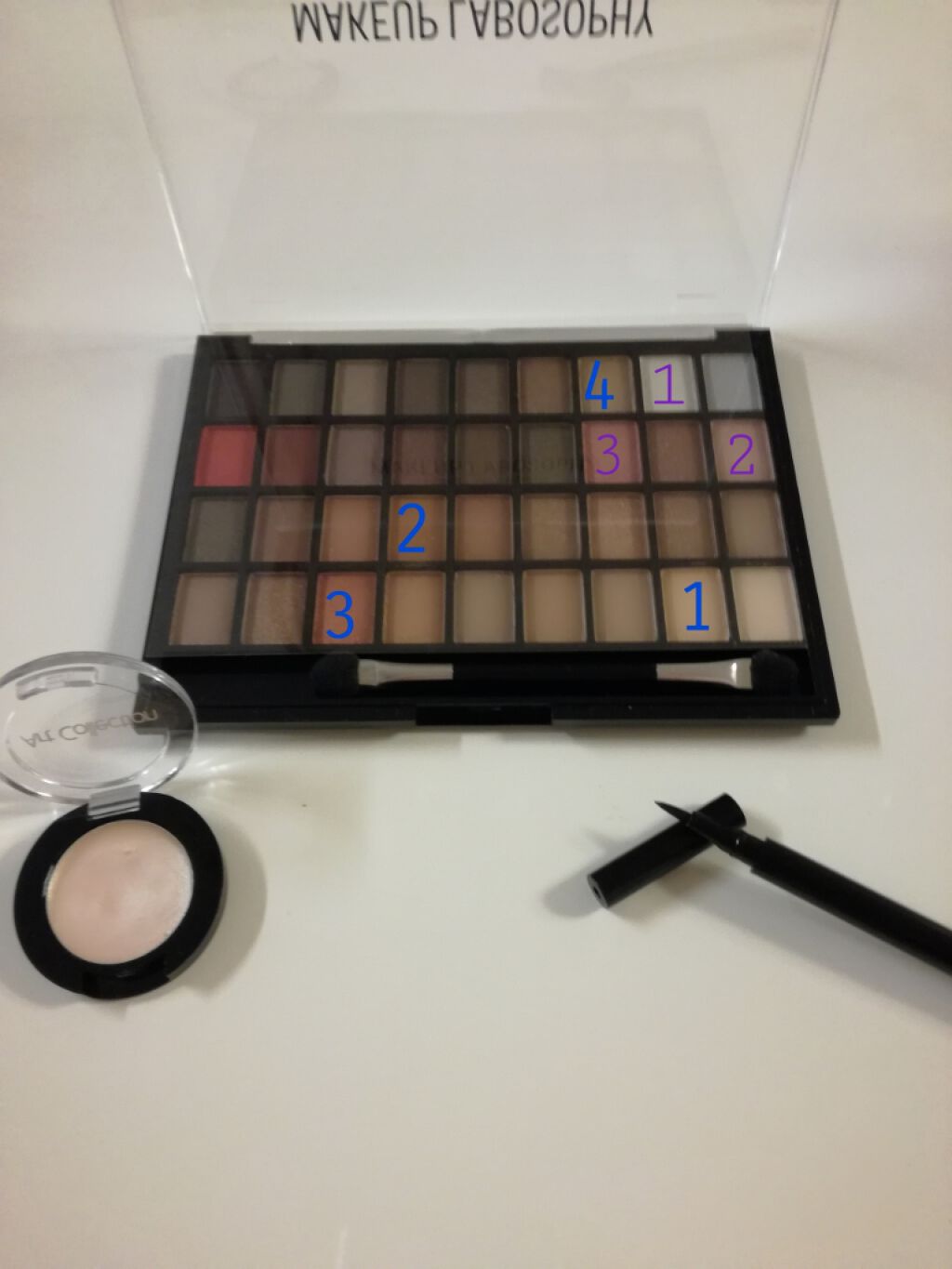 AT グロッシーアイシャドウ/セリア/ジェル・クリームアイシャドウを使ったクチコミ（2枚目）