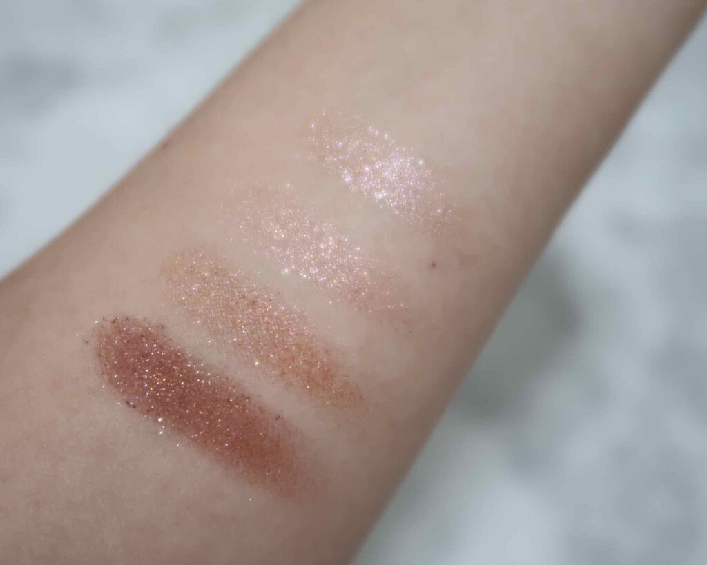 チーク トゥー シック/Charlotte Tilbury/パウダーチークを使ったクチコミ（2枚目）