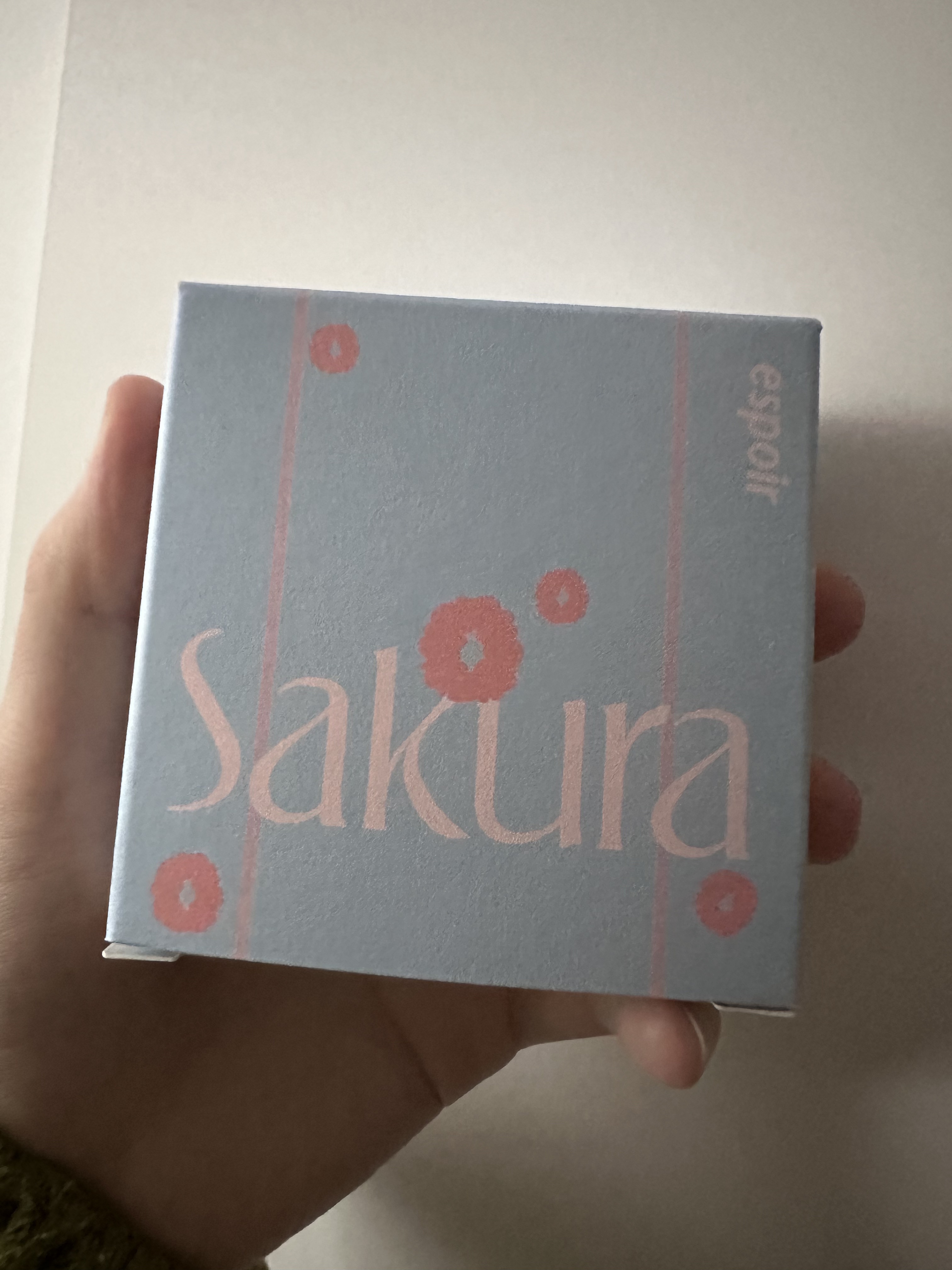 プロテーラービーベルベットカバークッション 22 ペタル（桜エディション）/espoir/クッションファンデーションを使ったクチコミ（2枚目）