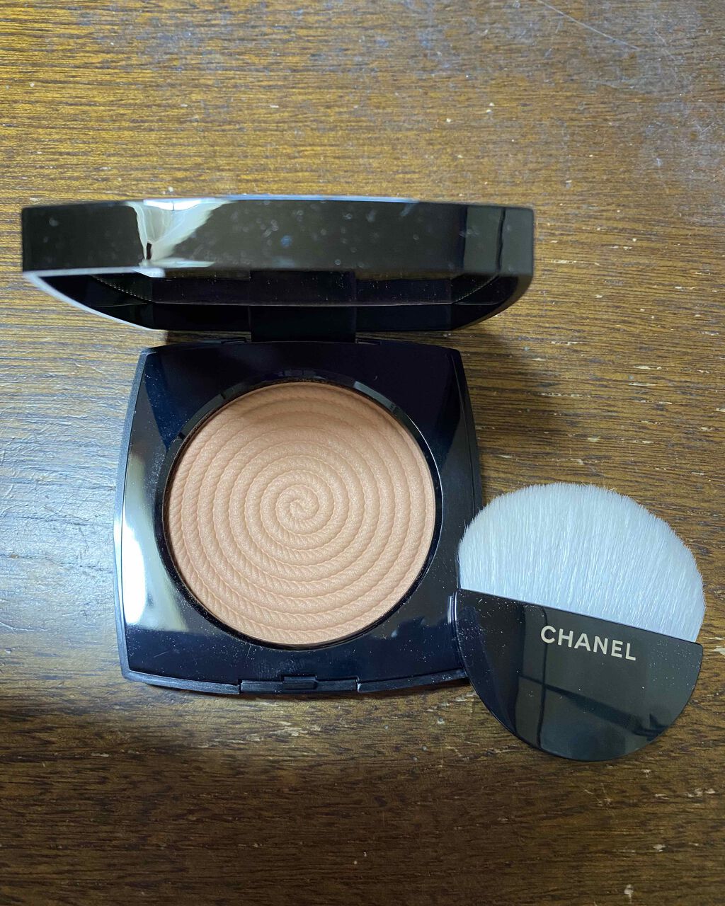 レ ベージュ プードゥル ベル ミン イルミナトゥリス/CHANEL/プレストパウダーを使ったクチコミ（3枚目）