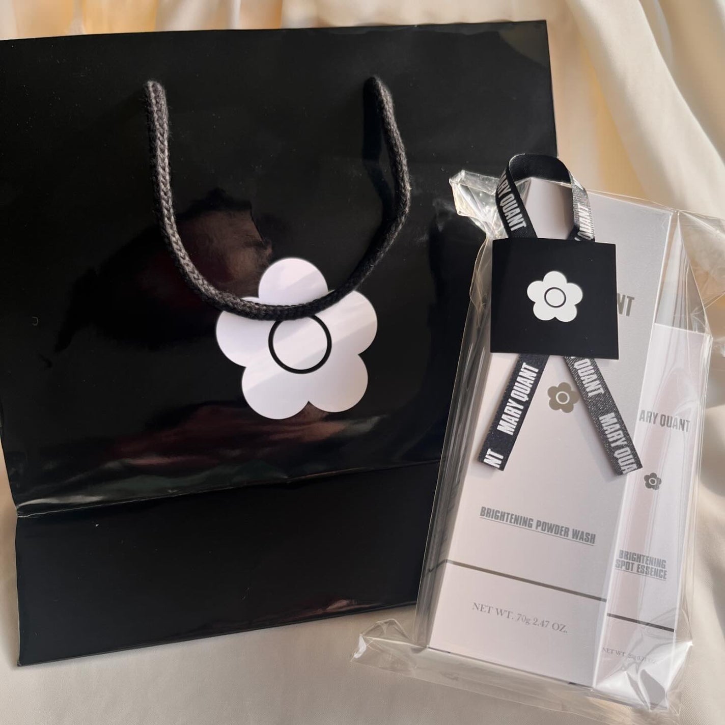 ひみ ✿ on LIPS 「\ブライトニングケア始めてる?/陽が伸びて太陽の眩しさも少しず..」(6枚目)