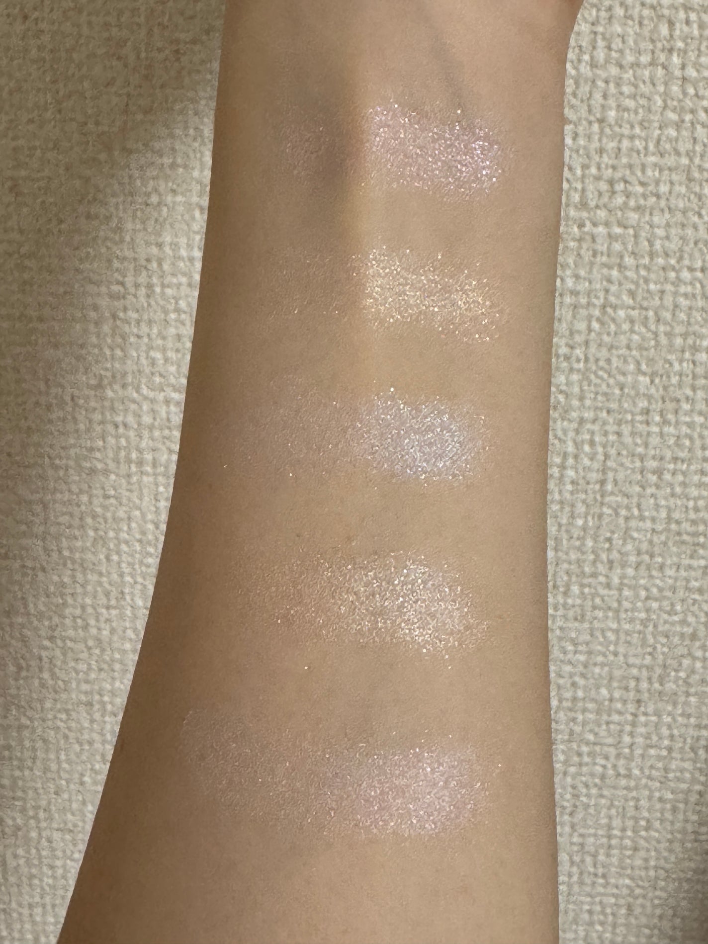 パールグロウハイライト/CEZANNE/ハイライト・シェーディングを使ったクチコミ(5枚目)