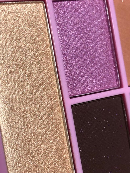 アイシャドウパレット アイラブチョコレート ユニコーンラブ/MAKEUP REVOLUTION/アイシャドウパレットを使ったクチコミ(2枚目)