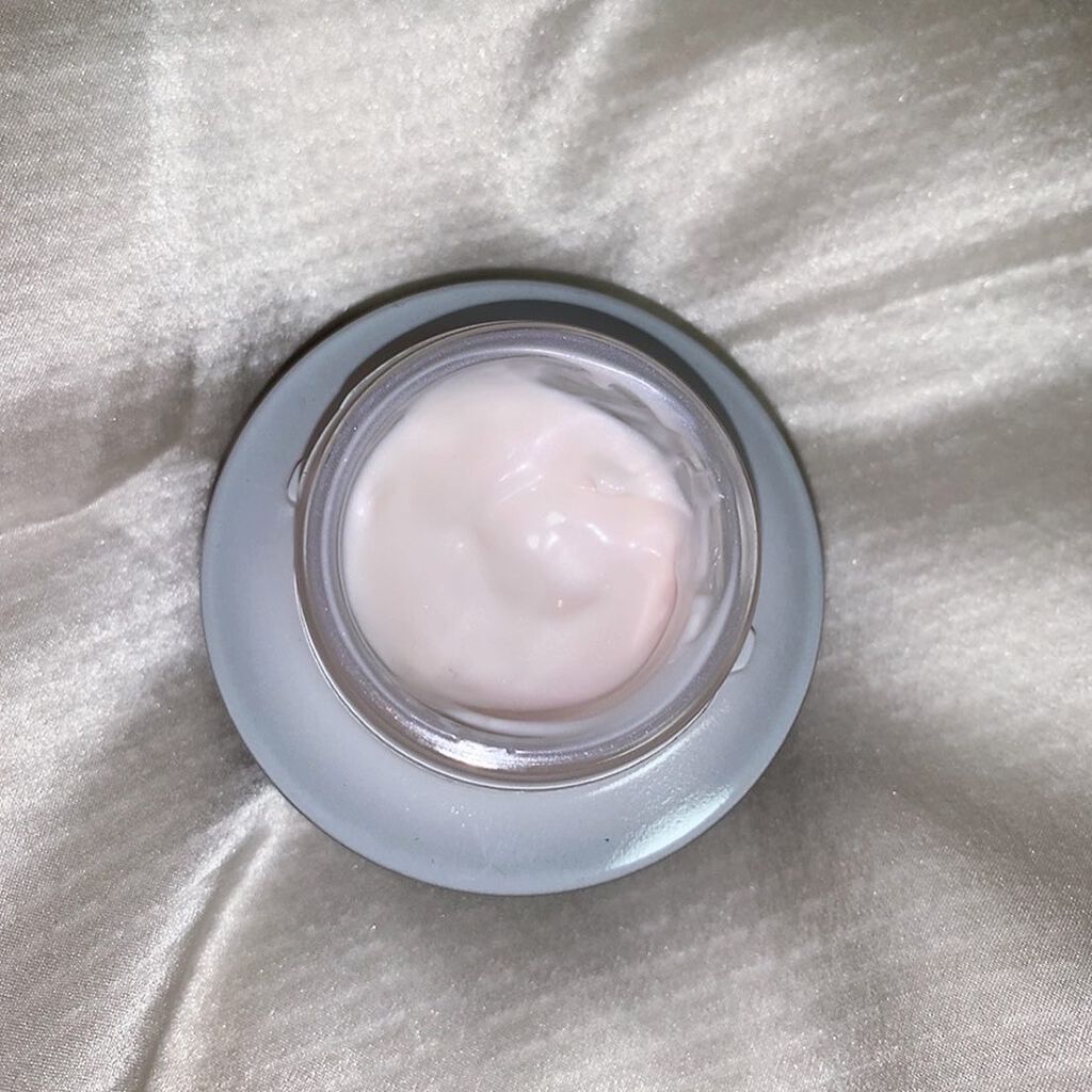 クリーム　イン　デイ/KANEBO/フェイスクリームを使ったクチコミ（3枚目）