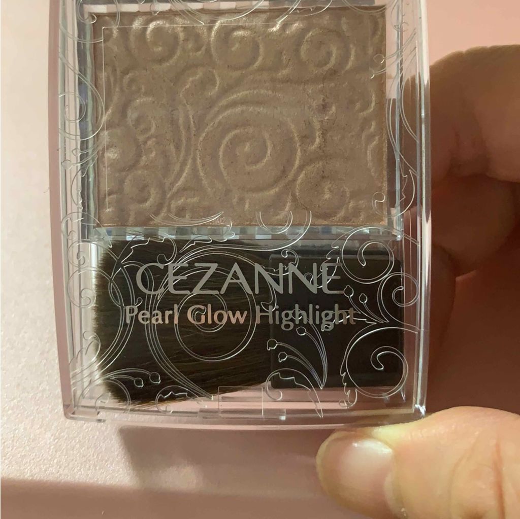 パールグロウハイライト/CEZANNE/パウダーハイライトを使ったクチコミ（1枚目）