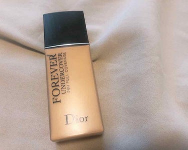 Dior スキンフォーエヴァーアンダーカバー

カバー力がすごいということでTU後に購入🙆‍♀️
使用してみて…

良い点
🌟薄く均一に肌に膜が貼られる感覚
🌟カバー力はかなり高い（薄いシミやくまは隠せ