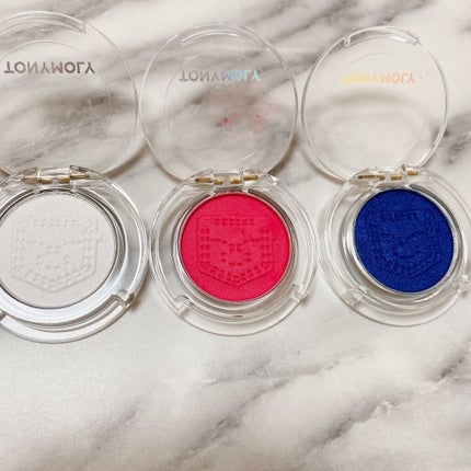 クリスタルシングルアイシャドウ/TONYMOLY/単色アイシャドウを使ったクチコミ(2枚目)