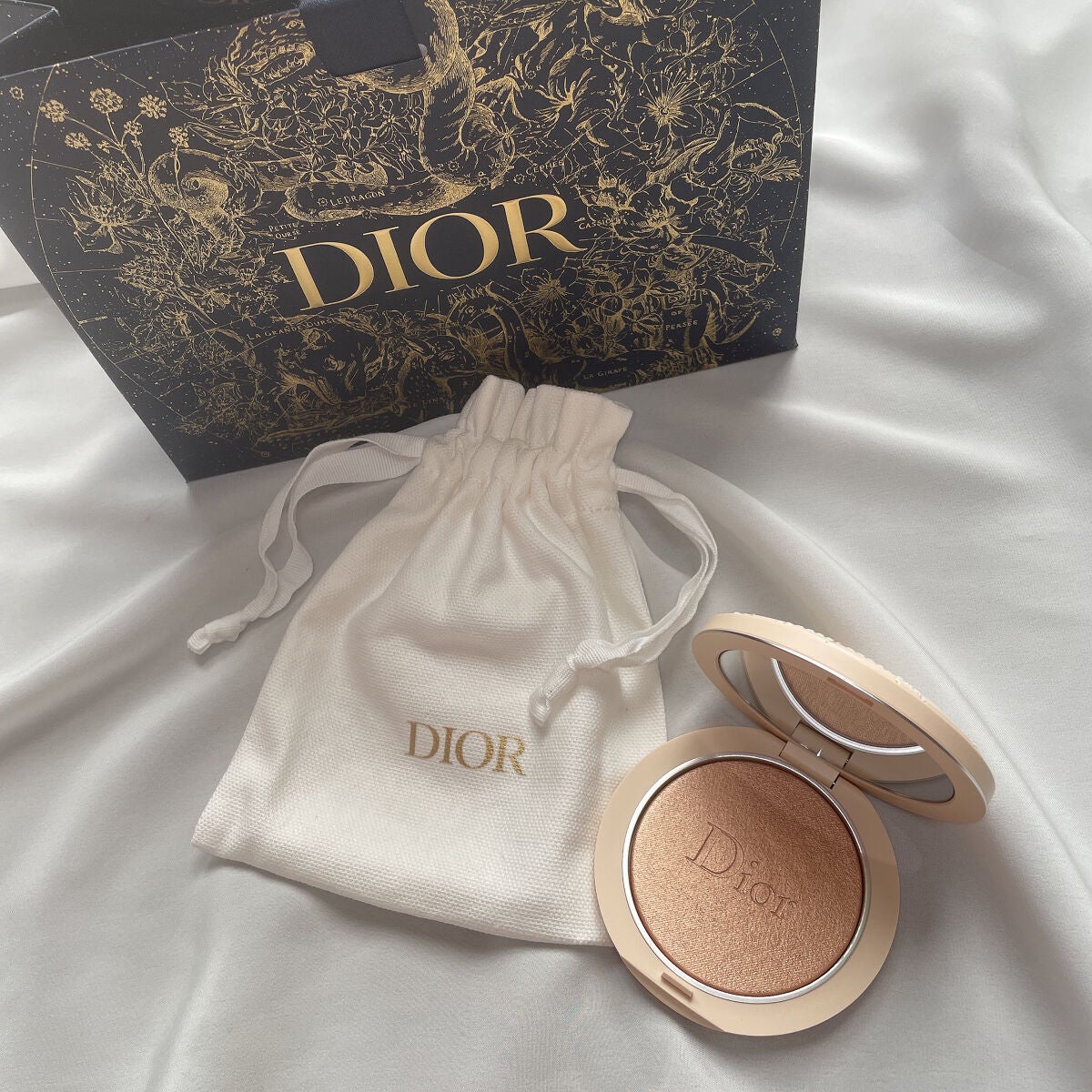 ディオールスキン フォーエヴァー クチュール ルミナイザー/Dior/プレストパウダーを使ったクチコミ(4枚目)